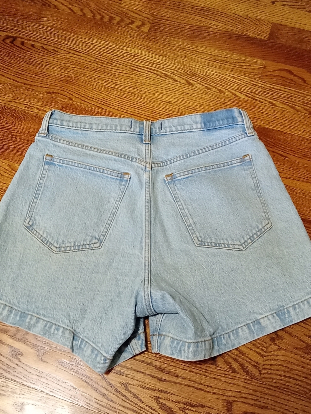 Abercrombie & Fitch Denim Shorts Light Wash 30/10 - Picture 2 of 7
